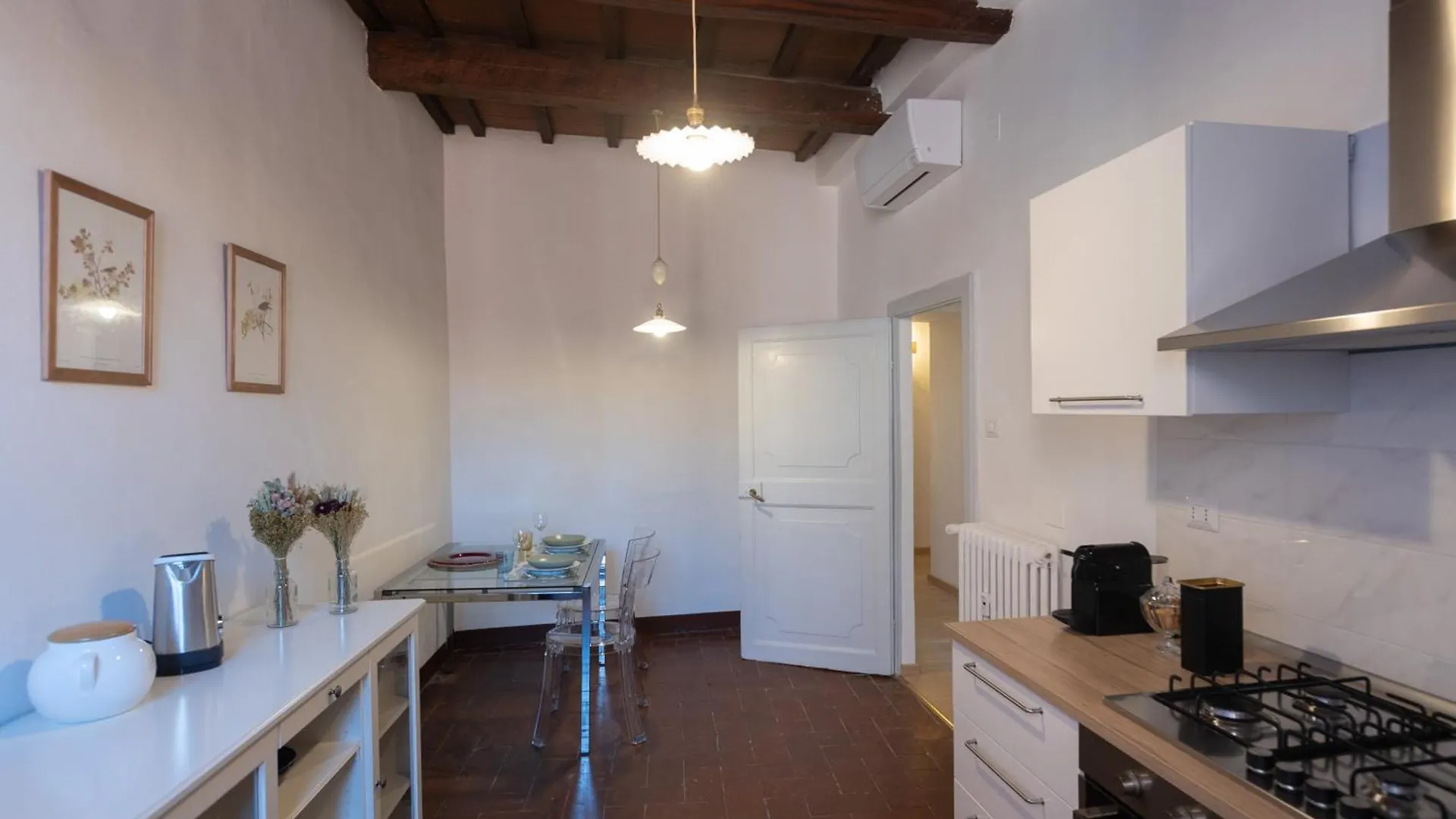 Palazzo Fioravanti In Centro A Firenze İtalya