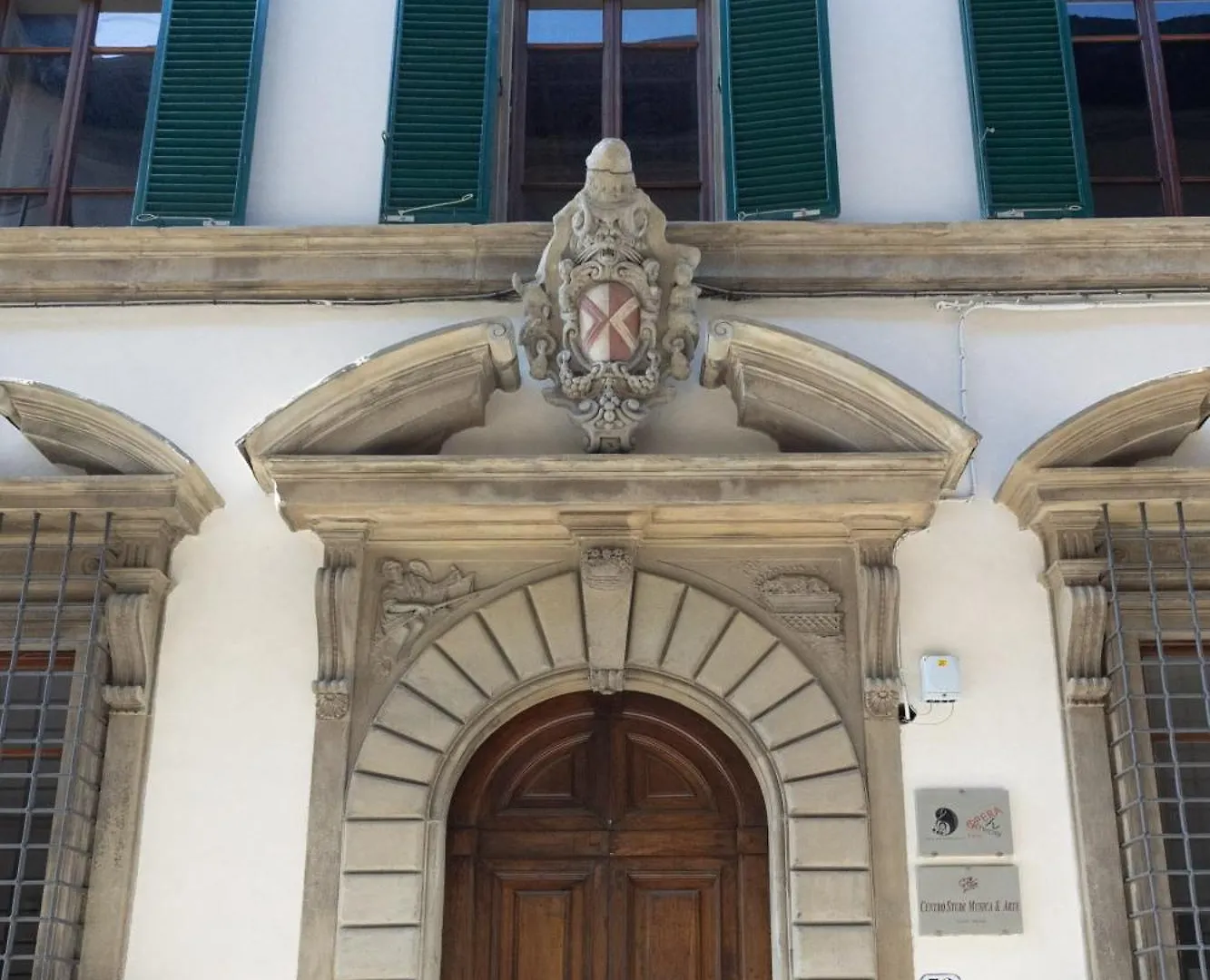 Palazzo Fioravanti In Centro A Firenze